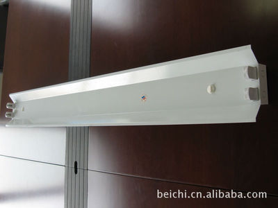 【T8雙管帶罩支架燈36W*2 (圖)廠家直銷】價格,廠家,圖片,吸頂燈,南昌倍馳電子電光源-